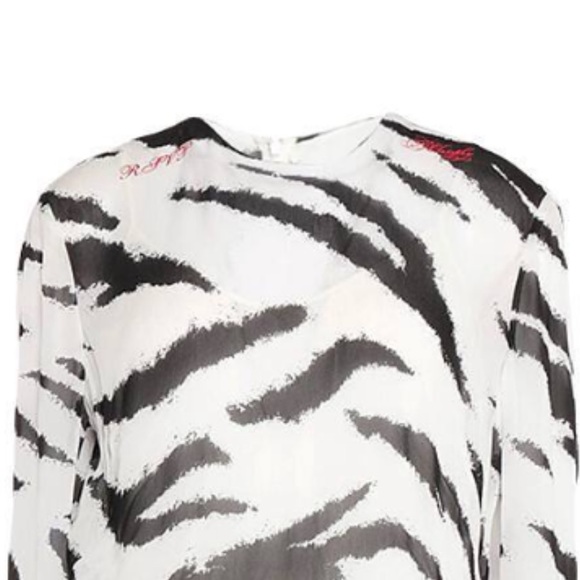 NO LONGER AVAILABLE ONLINE OR IN STORES - Picture 4 of 6